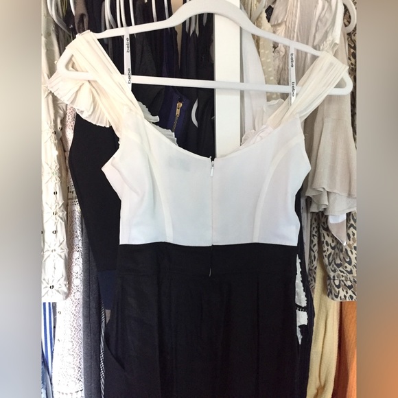 🚨4/$10🚨Bebe Floral Appliqué Sheath Dress - Picture 6 of 10